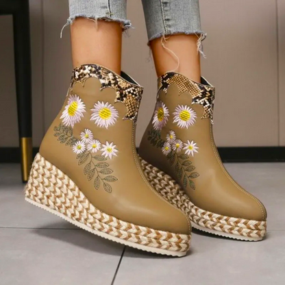 BUNTO - Elegant Floral Platform Ankle Boots