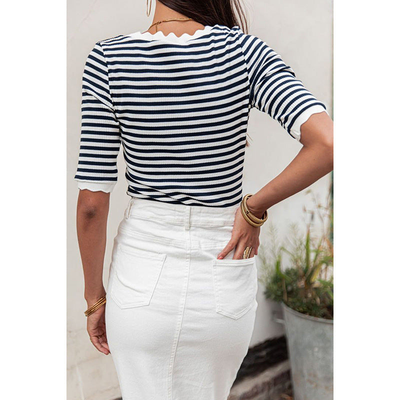 MOOV - Nautical Scalloped Trim Knit Top