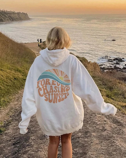 Kira - Stylish hoodie "Forever Chasing Sunsets