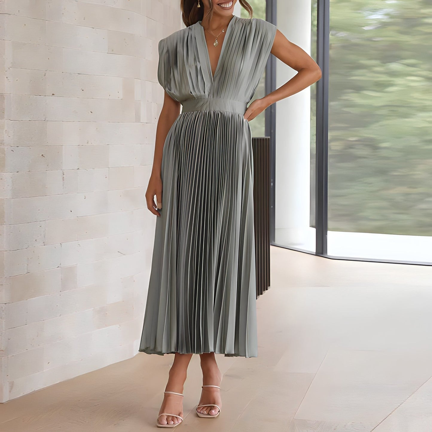 Sinead | Heavenly Elegance Sleeved Maxi Dress