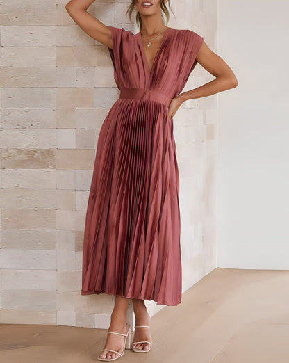 Alira | Sleeveless Pleated Midi Dress