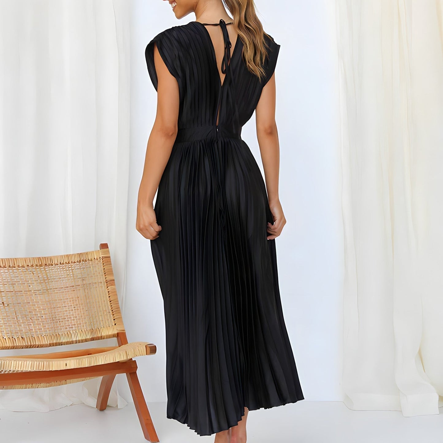 Sinead | Heavenly Elegance Sleeved Maxi Dress